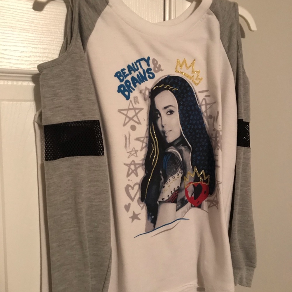 Girls Evie Descendants Shirt size L